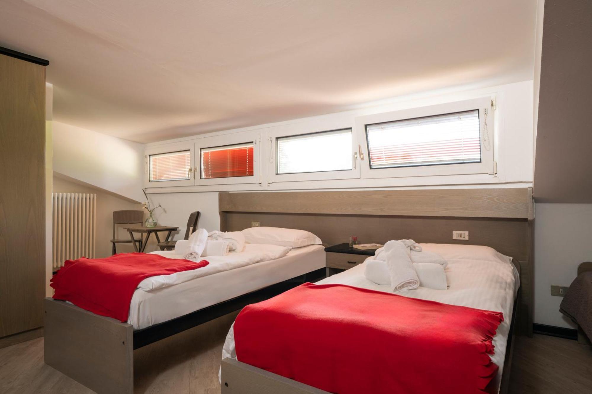 Hotel Scoiattolo Baselga di Pinè Buitenkant foto